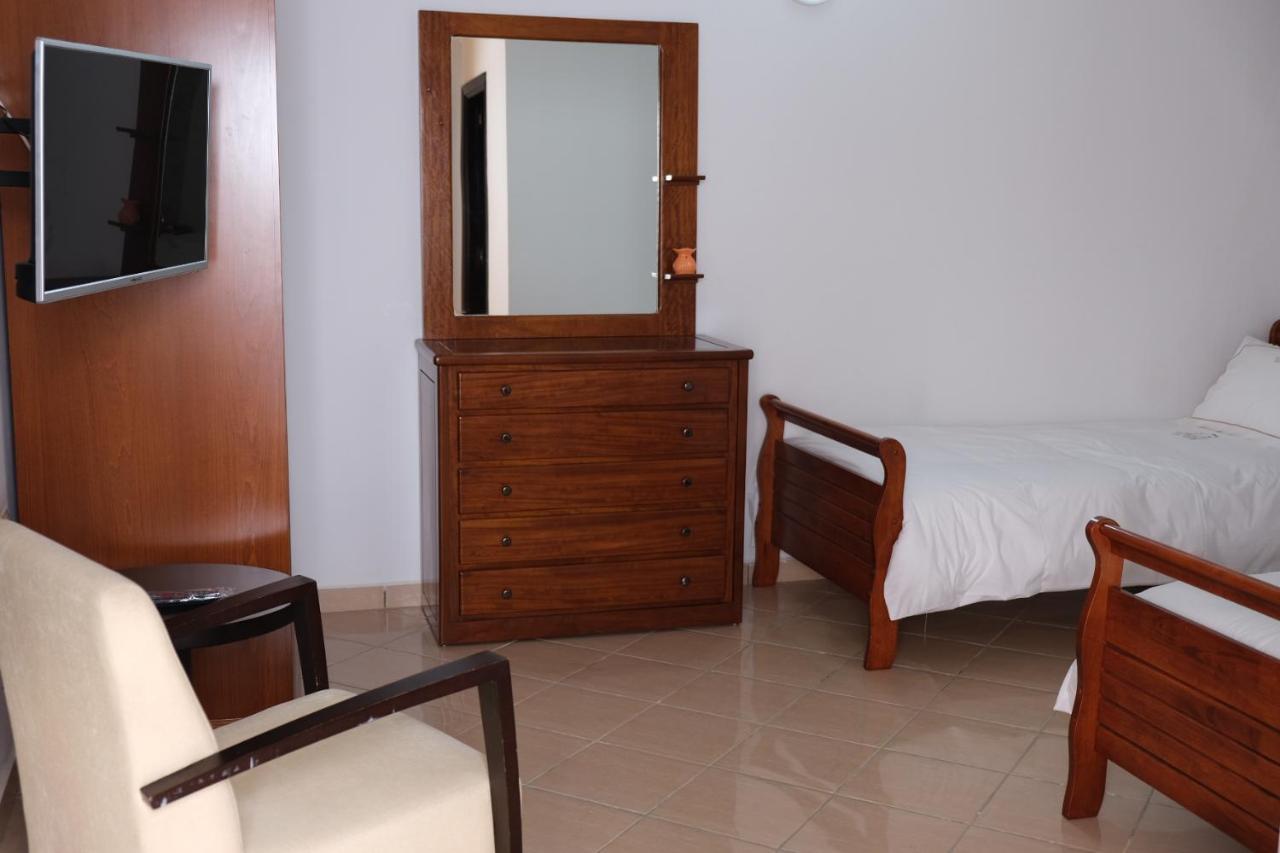 Jnane Yemma Hotel Tangier Exterior photo